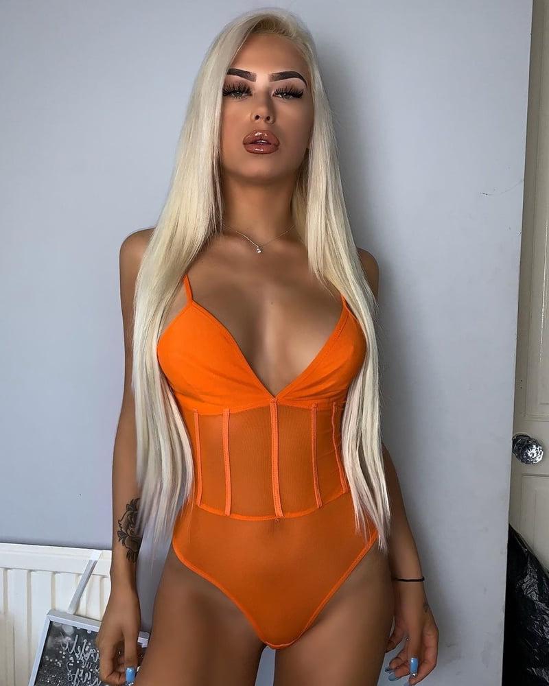 25P Tight blonde chavs