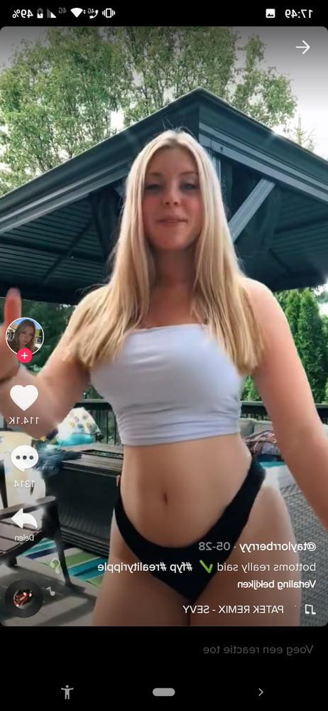 19P Tiktok girls 4
