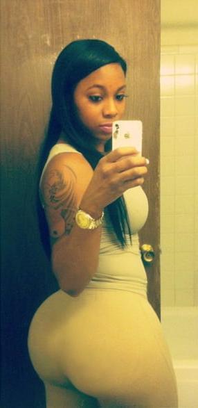 25P Unknown Curvy Chocolate women 16