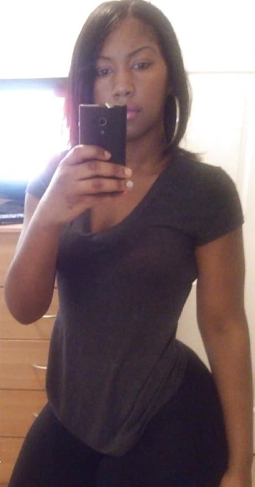 5P Chocolate Curvy Amateur 22
