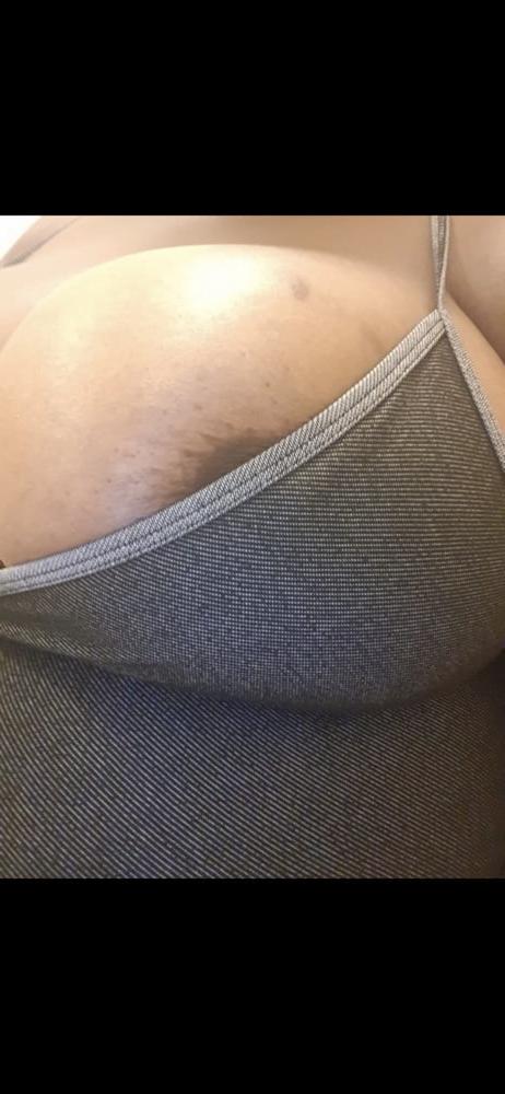 10P My Cuckold Queen needs BBC