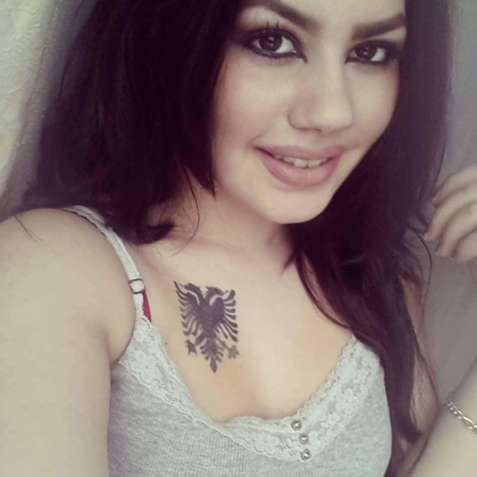 16P Hot girls mix