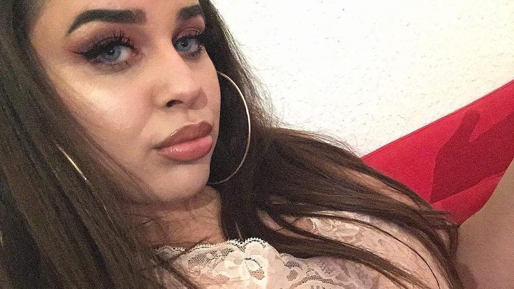 16P Hot girls mix