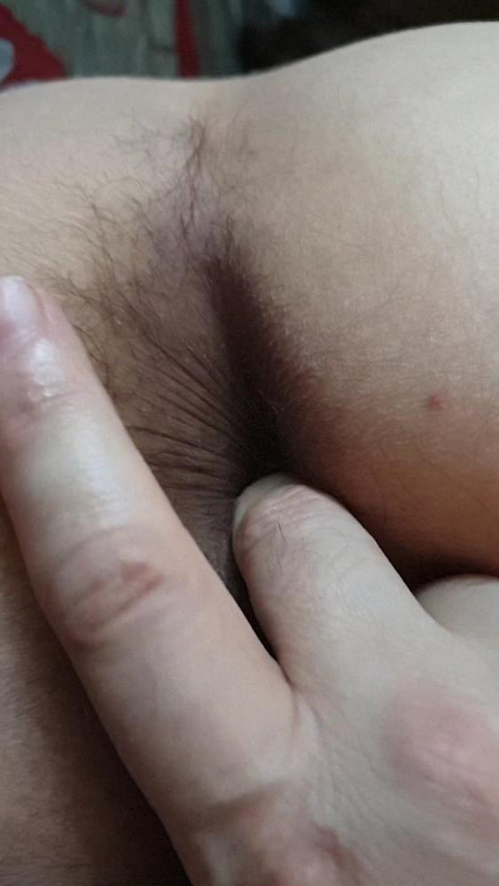 7P Je lui doigte l anus et elle adore ca