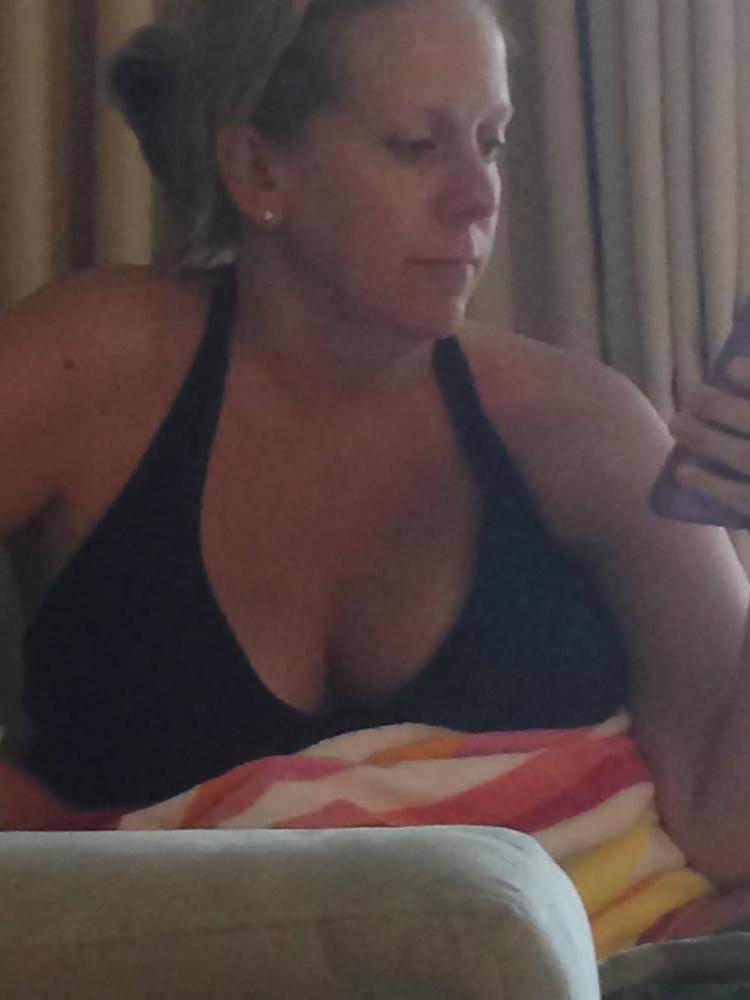 25P Huge Tit Slut Amy Got Married And Fat