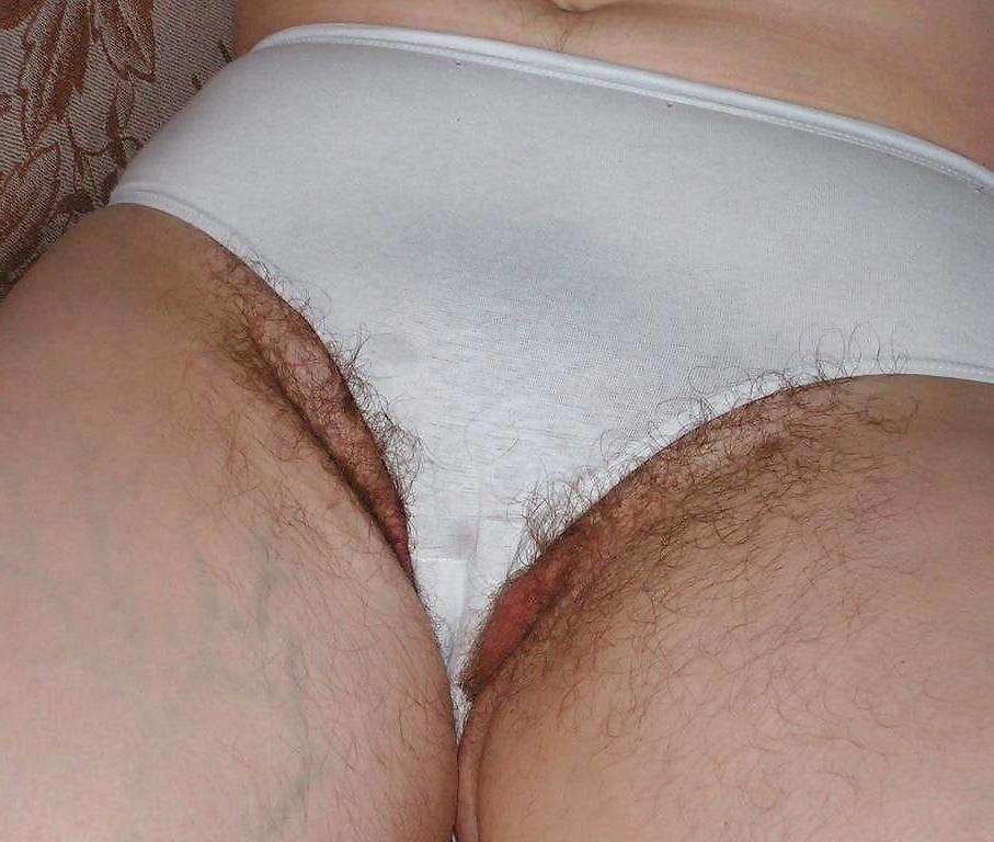 25P Unique Sexy Girls Hairy Pussies Collection
