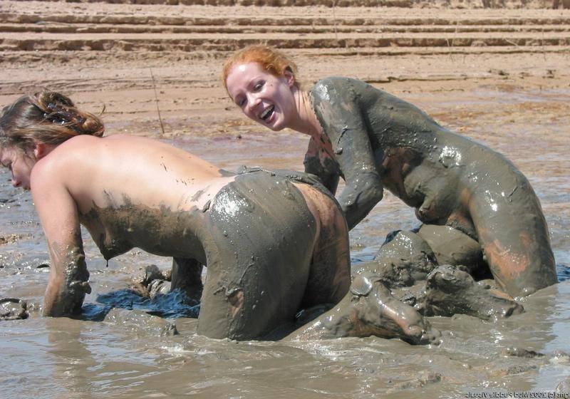 22P Muddy Girls