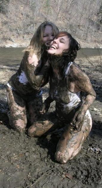 22P Muddy Girls