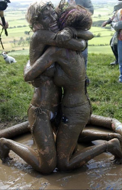 22P Muddy Girls