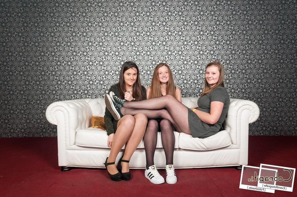 25P pantyhose girls