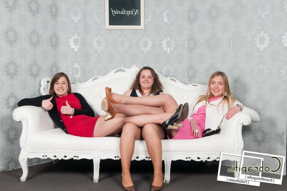 25P pantyhose girls