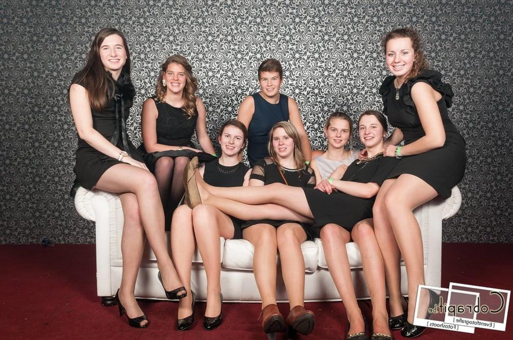 25P pantyhose girls