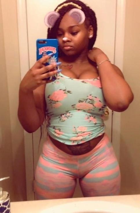 25P Unknown Curvy Chocolate women 15