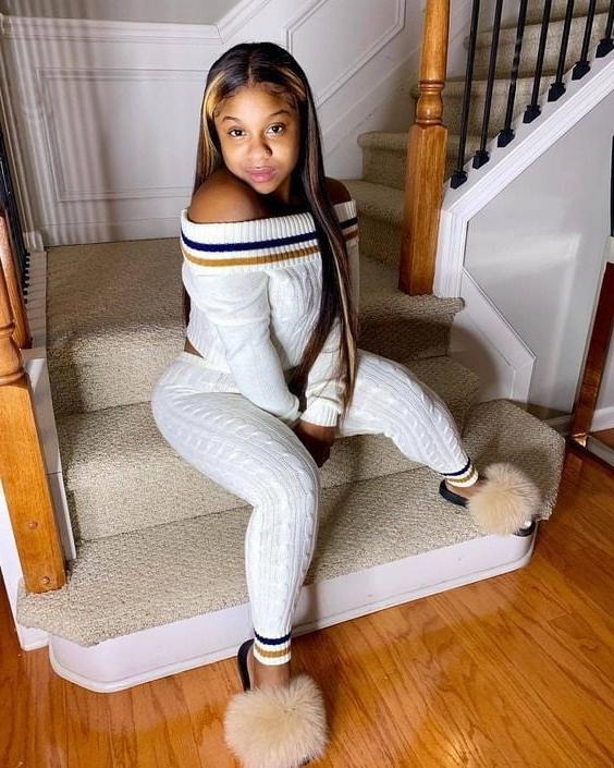 25P Unknown Curvy Chocolate women 15