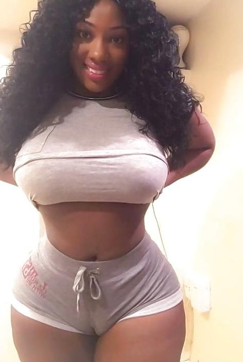 25P Unknown Curvy Chocolate women 15