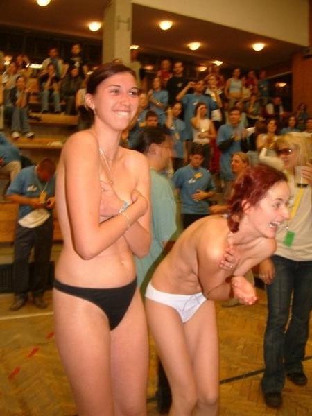 24P Girls Covering Their Nudity 3