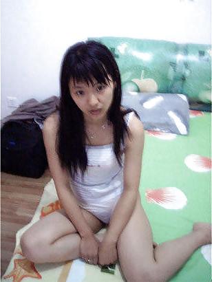 25P Chinese girl self-shot
