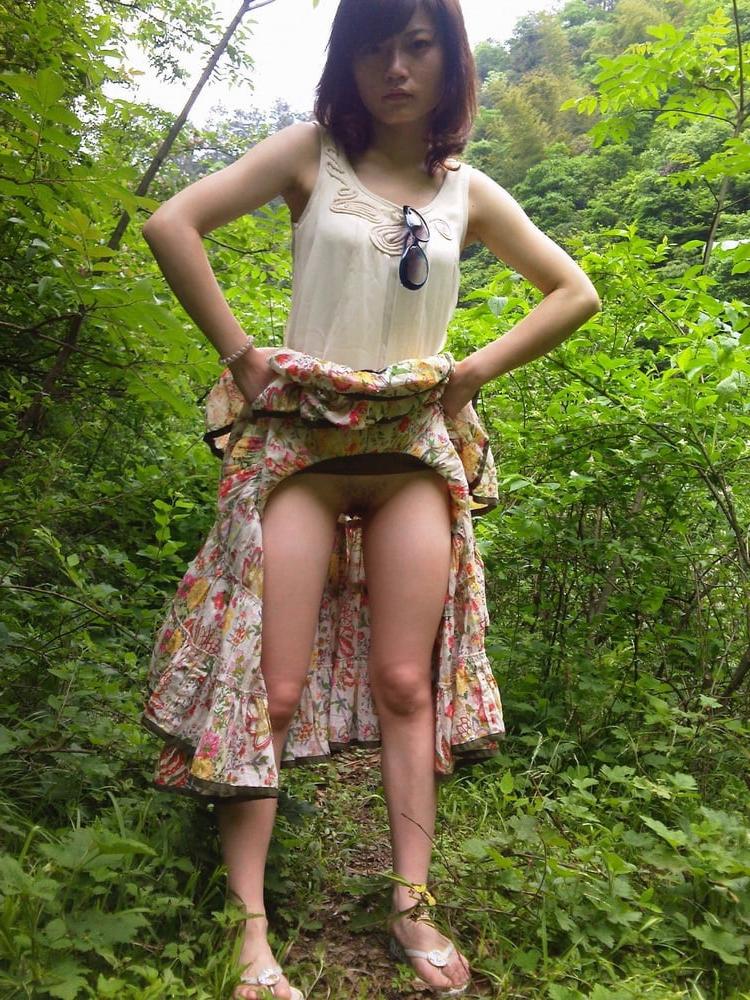 25P Girls I Like 26, Upskirts