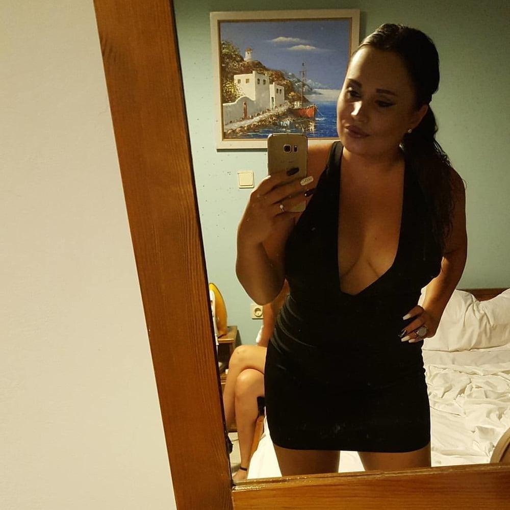 25P Wide Hips - Amazing Curves - Big Girls - Fat Asses (40)
