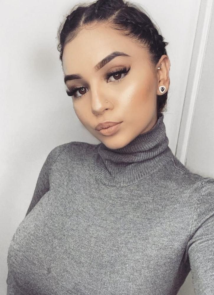 22P Girls of Insta 1