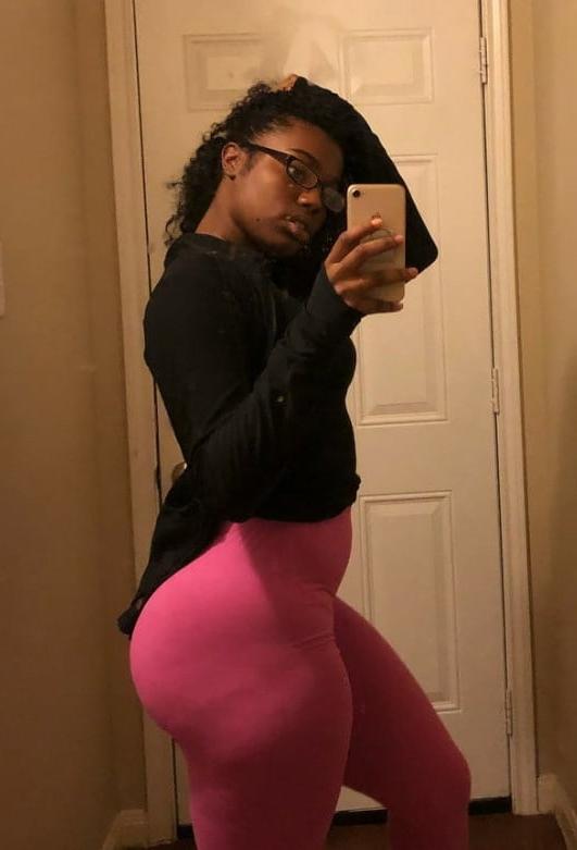 25P Unknown Curvy Chocolate women 14