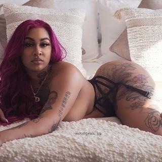 25P Unknown Curvy Chocolate women 14