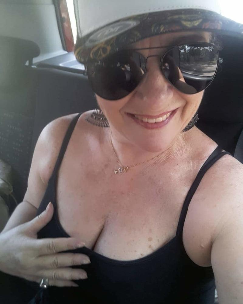 20P Brazilian GILF (60 years old)