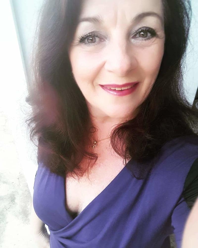 20P Brazilian GILF (60 years old)