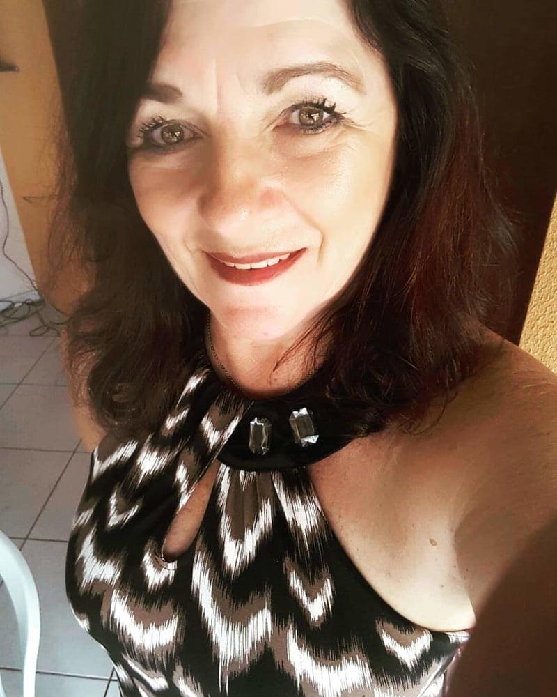 20P Brazilian GILF (60 years old)