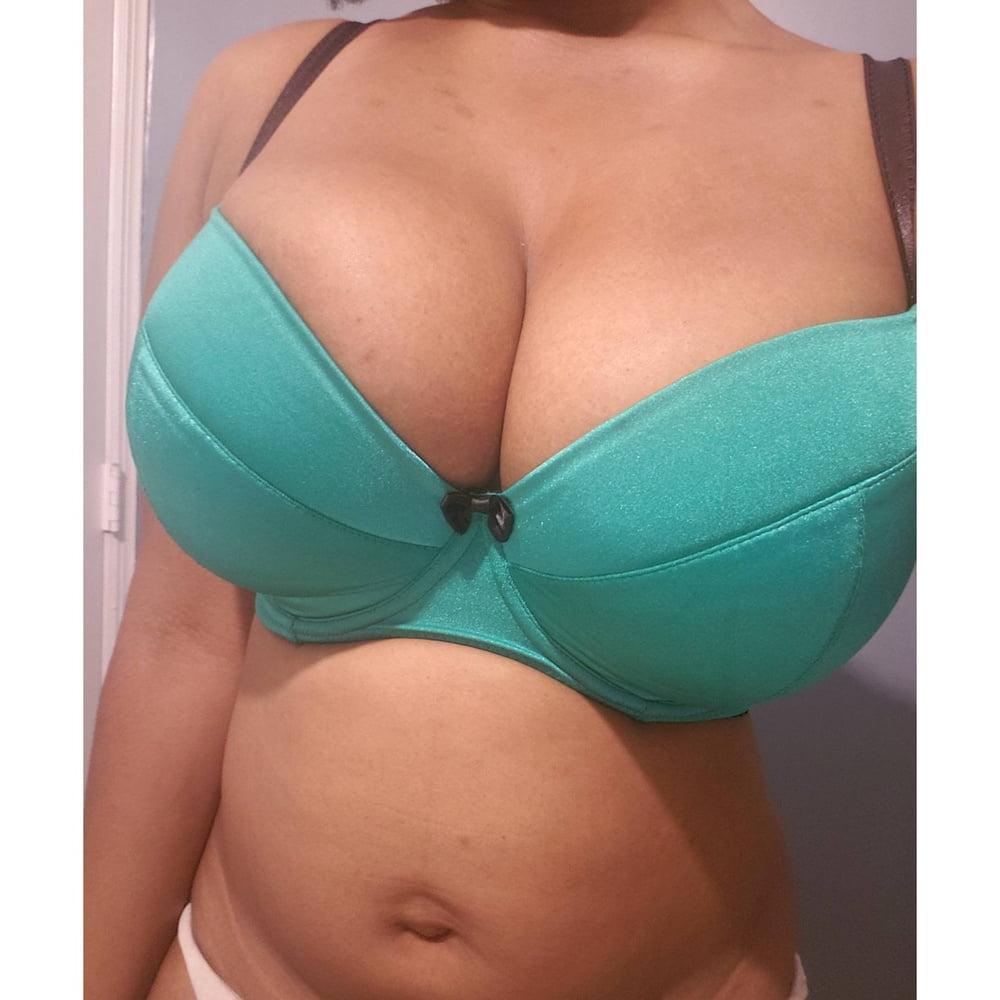 22P curvy lingerie 05