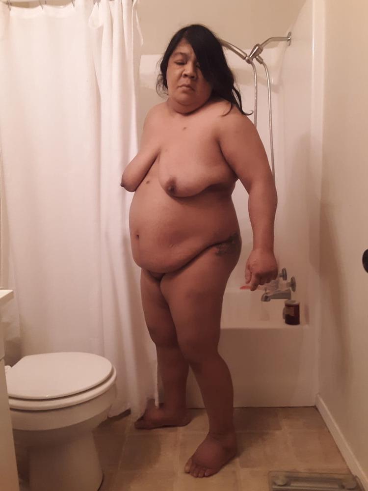 5P A Fat &amp; Ugly Milf (HotMama220 Exposed)