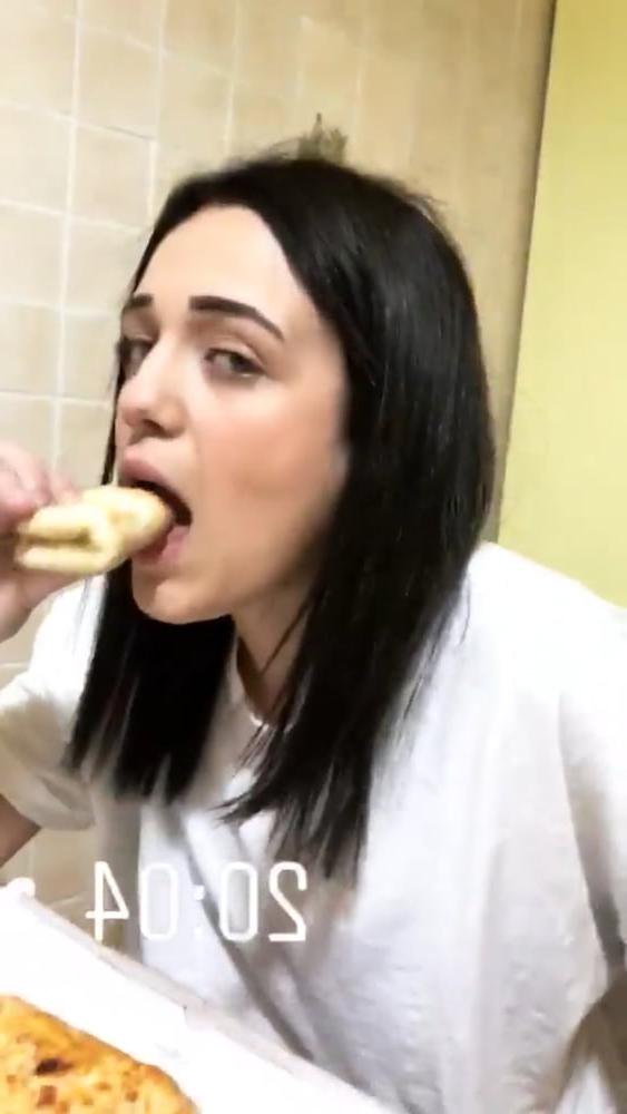 13P Hot girls