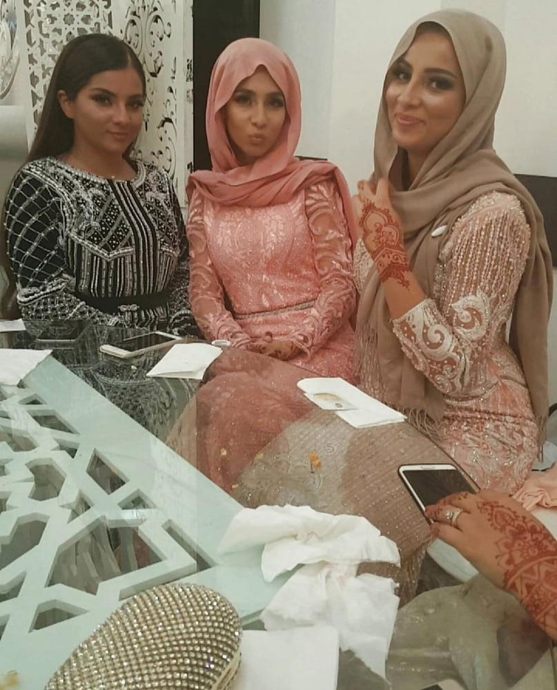 24P Desperate Singel Arab Moms who want the  BBC