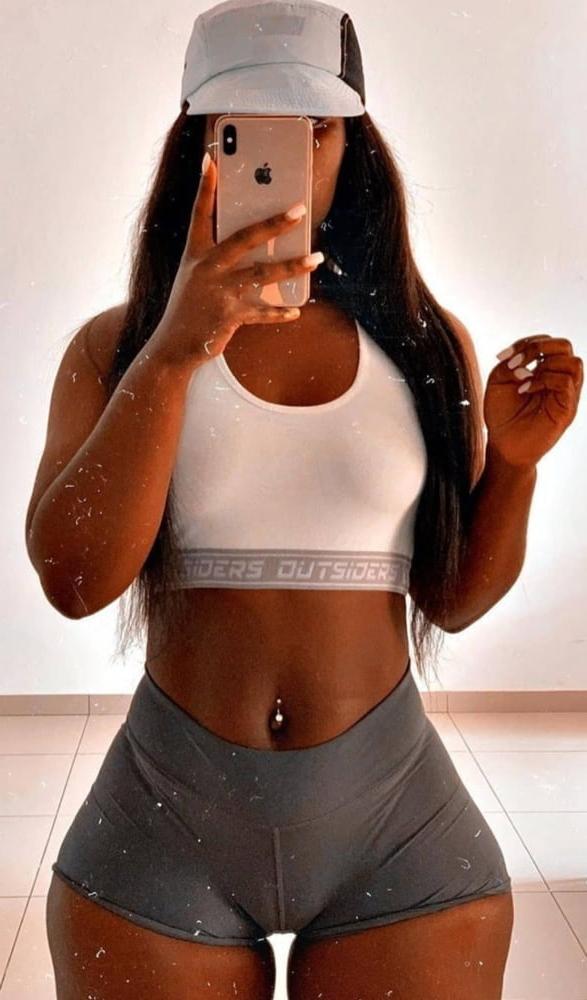 25P Unknown Curvy Chocolate Women 15