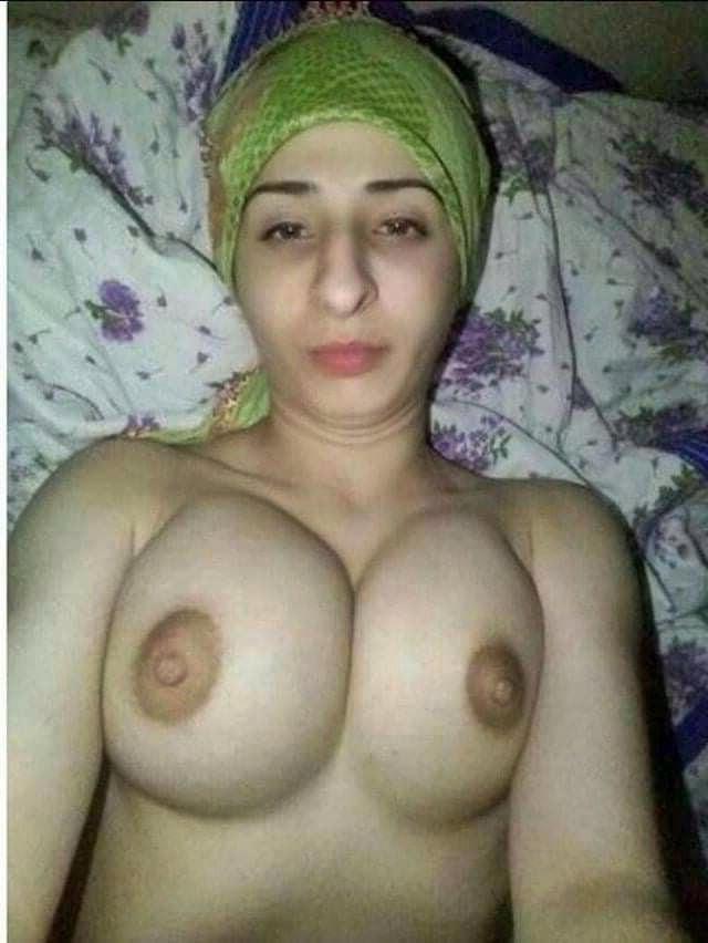 25P Hijab girls 2