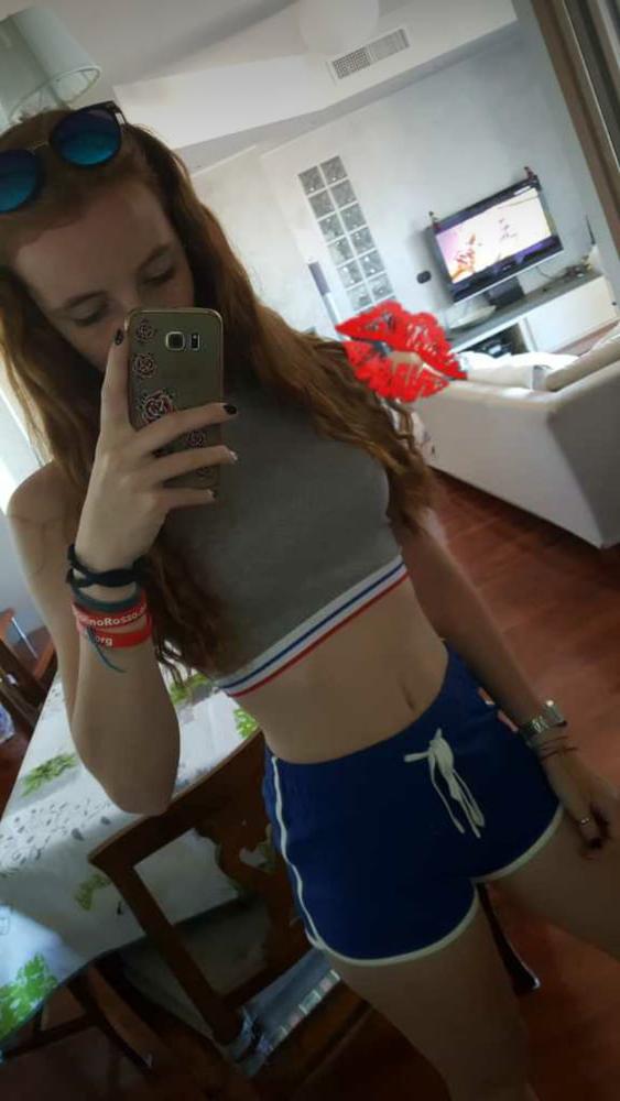 15P Hot girls