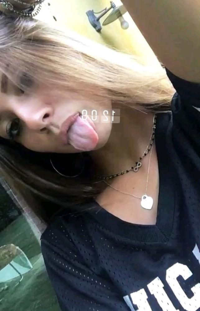 15P Hot girls
