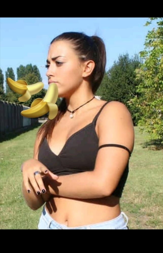 15P Hot girls
