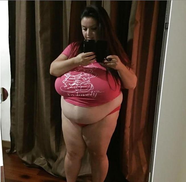 25P Fat Chicks With Deceptively Thin Faces 20