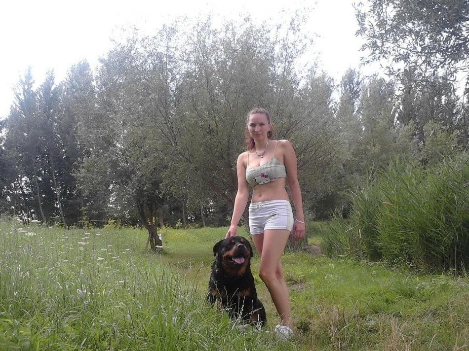 11P Lena25 sexy polish  model