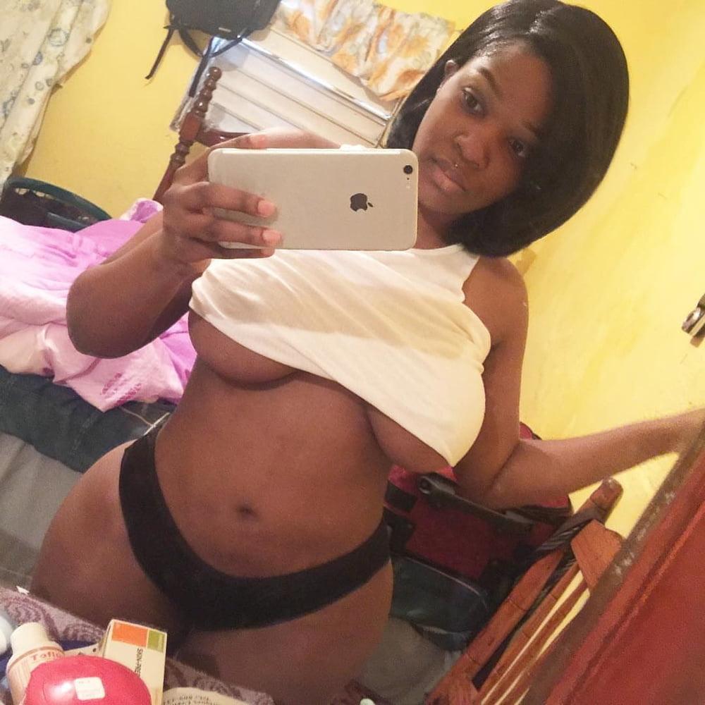 25P Unknown Curvy Chocolate women 13