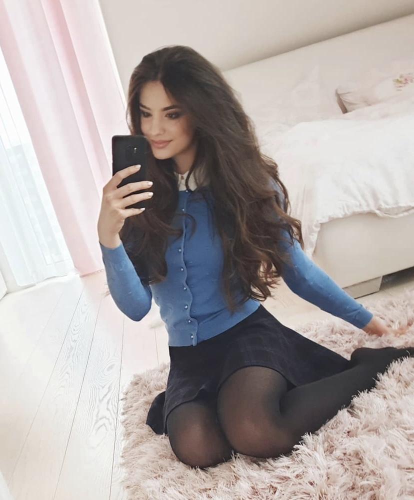 19P Girls in Pantyhose 05
