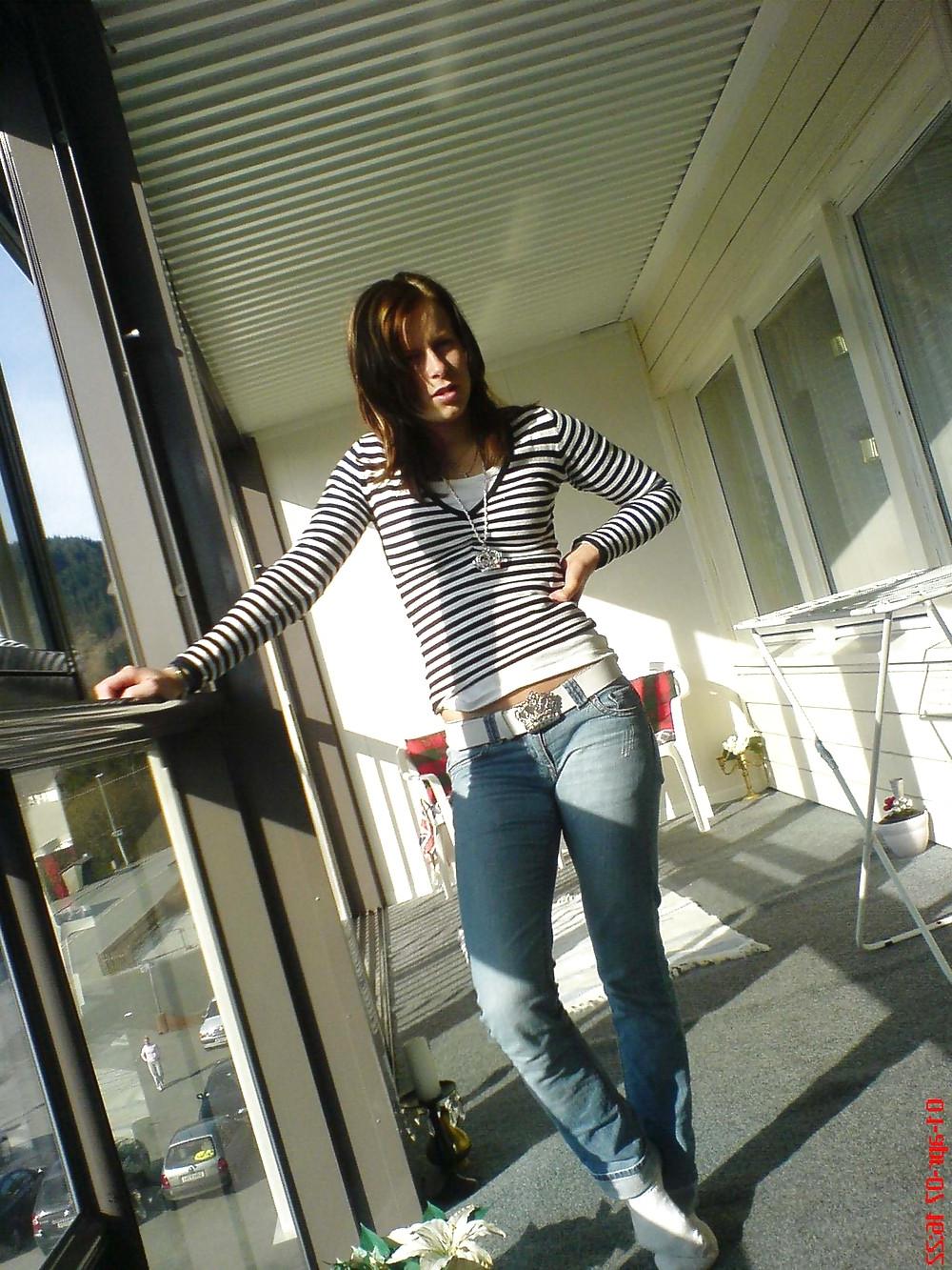 25P Queens in Jeans CLII