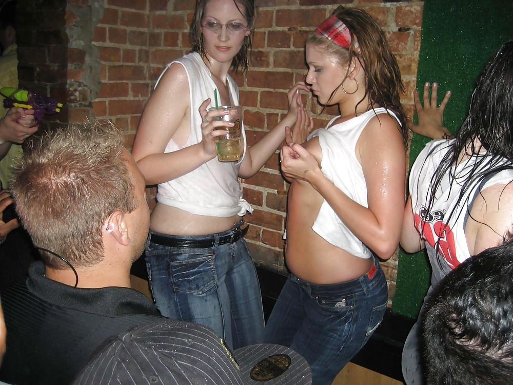 25P Queens in Jeans CLII