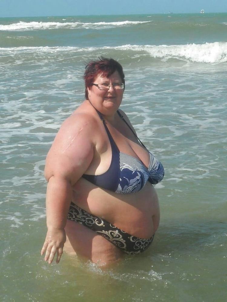 20P BBW - Mature - Bikini and Bathing Suit 2