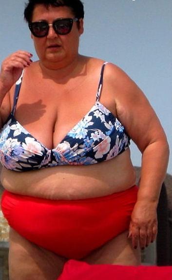 20P BBW - Mature - Bikini and Bathing Suit 2