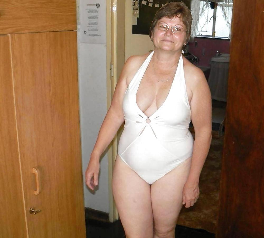 20P Granny Bikini - Bathing Suit 5