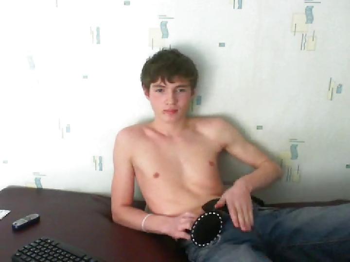20P WebCam Play Cock Wank 3