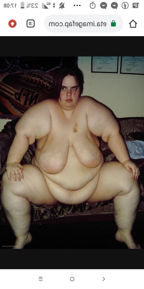 25P Hoodyman SSBBW 326 . Fat mom pigs exposed .