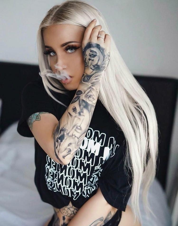 25P Bimbo's and babes